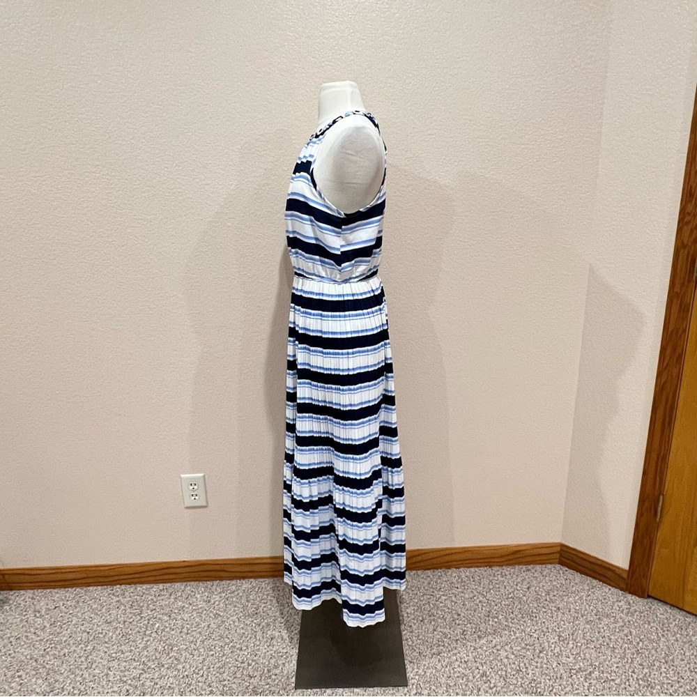 Arloh Blue Striped Halter Maxi Dress Size Small - Picture 7 of 12